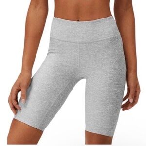 Outdoor Voices - Warmup 10” Short - Grey - M - NWOT